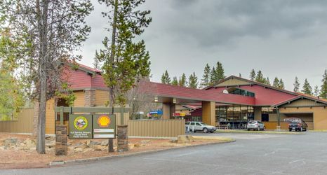 その他 2 Dog-friendly home with private hot tub, pool access, & central AC - SHARC passes