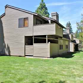 Hotel Exterior 1 Complex Pool, Hot Tub, Near Golf Course, and A/C! - Fairway Village Condo 25, Lava Lands Visitor Center Hotels