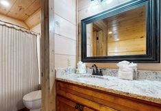 Others 3 Sparkling Getaway w/ Private Hot Tub - Near Dollywood