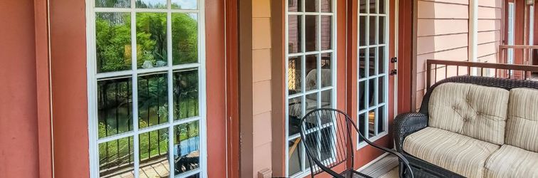 Khác Second floor condo with hot tub & pool access, fast WiFi, and gas fireplace