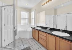 其他 3 Private Pool and Games Room - Charming Family Retreat