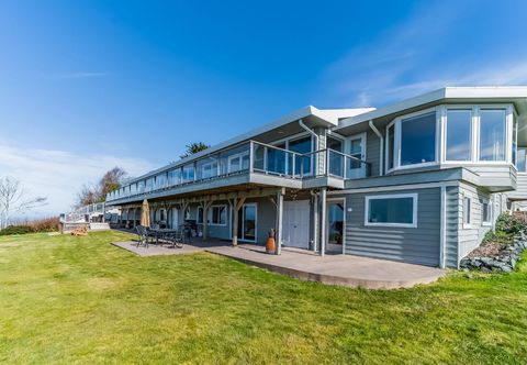 Lain-lain Whale Rock Suite #1