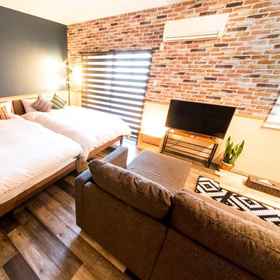 Logo 1 Fifth Proper 302, Akaike Hotels