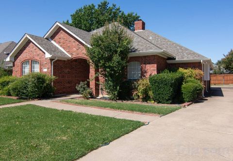 Others The Eastwood Cottage!