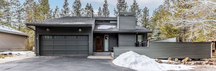 其他 Private Hot Tub and Cozy Gas Fireplace - Stunning Sunriver Haven