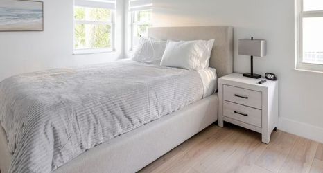 Others 2 Beach Condo / King Bed / Lush Patio / Birch Key Two