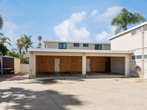 其他 4 Steps from Beach with Modern Amenities - Cozy Coastal Escape