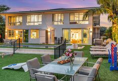 其他 2 Tranquil Waterfront Haven - Heated Pool, Grill, Wifi