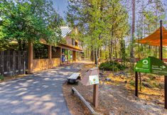 Others 4 Brown's Tree House Retreat - Unit 1 Sunriver, OR