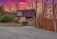 Others 6 Private Hot Tub and Seasonal Pool Access - Cozy Charming Retreat