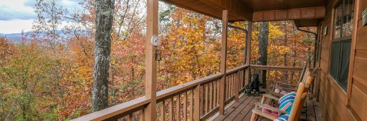 Others Spectacular Mountain Retreat with Hot Tub & Fireplace