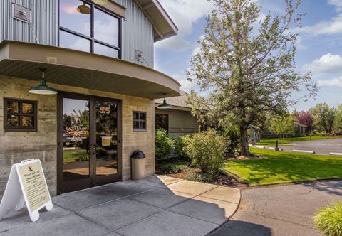 Others 2-Story Home w/Patio, Gas Grill, Gas Fireplace, Free WiFi, Shared Pools, Hot Tub