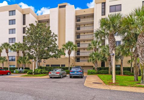 其他 Third-floor oceanfront condo with balcony, W/D, pool & tennis