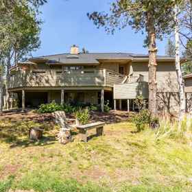 Hotel Exterior 1 Private Hot Tub and Family Fun Amenities - Stunning Retreat, Lava Lands Visitor Center Hotels