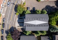 其他 2 Spacious Open Layout with Modern Design and Custom Art - Charming Oasis