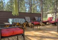 Lain-lain 4 Warm Cabin Feel, Private Hot Tub, Sauna and a Pool Table! - Diamond Peak 2