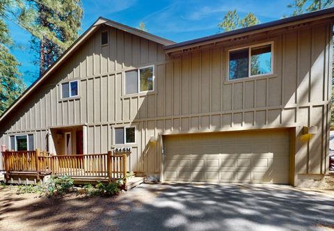 Others South Meadow Home Eighty-Four