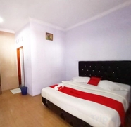 Khác 3 Hotel Lestari Near Lippo Plaza Mall Jember Mitra RedDoorz