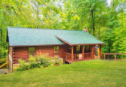 其他 Charming Retreat - Pool table, Sound system, Hot tub, Deck