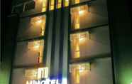 Others 4 M Hotel