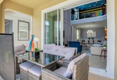 Lain-lain 4 Private Screened-in Pool and Game Room in Gated Community - Stunning Haven