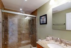 Others 4 Paradise Perch