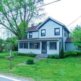 Hotel Exterior 1 Falls Reach In The Heart of Copake, New York State Hotels