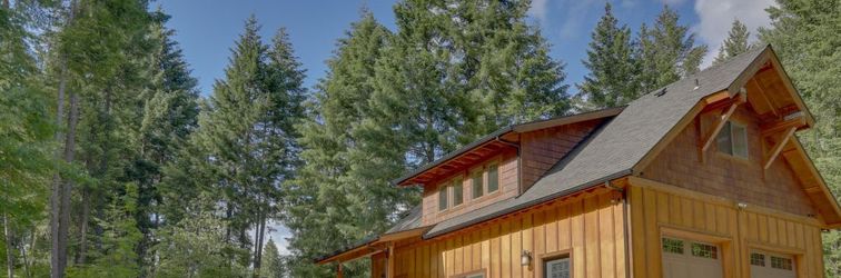 Others Cozy woodland cabin in a peaceful location with forested views