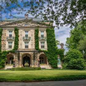 Hotel Exterior1Spacious Home with Jacuzzi and Fire Pit - Serene Country Haven,奥兰治县別墅