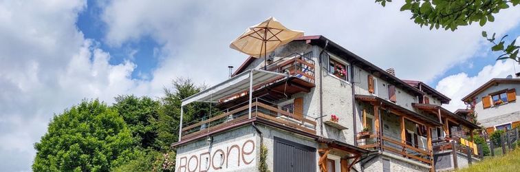 อื่นๆ Giulia