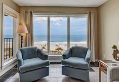 其他 6 2 Bed/2 Bath Oceanfront Condo Sleeps 6. Oceanfront Deck and Pool.