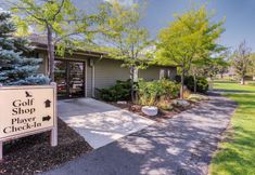 Others 4 Views from Village Loop