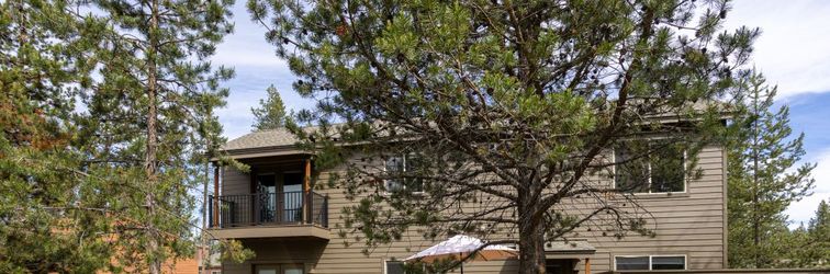 其他 Private Hot Tub and Gourmet Kitchen - Spacious Mountain Getaway