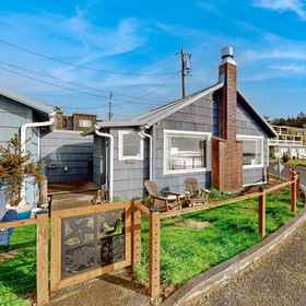 Logo1Ocean Haven Retreat - Unit 1: Cozy Netarts Cottage, 2BR, Waterfront, WiFi, Balcony,Oceanside Ocean Front Cabins飯店