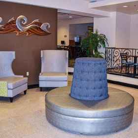 Hotel Interior/Public Areas 1 コンフォートイン&スイーツ ダウンタウン タコマ, BJ's Bingo ホテル