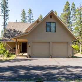 Hotel Exterior 1 Jackpine 1, 德舒特斯县 酒店