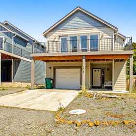Hotel Exterior1Coastal getaway with deck, beach gear, & washer/dryer - walk to beach,内哈莱姆湾州立公园飯店