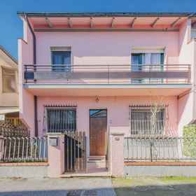 Hotel Exterior 1 Casa Imma, Massarosa Hotels