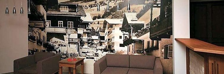 Others Hotel Herzblut - Joker Card Included in Summer