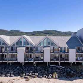 Hotel Exterior1Beachfront Bliss at Rockaway Creek Inn,内哈莱姆湾州立公园飯店