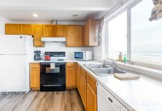 其他 6 Oceanfront Home with Ocean View, High-Speed WiFi, Washer/Dryer, & Gas Fireplace