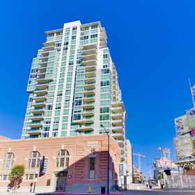 Hotel Exterior 1 Stunning Downtown Views and Modern Design - Chic Urban Retreat, 샌디에이고 컨벤션 센터 호텔