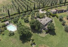 อื่นๆ 3 Casa Frati