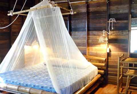 Lain-lain Beachfront Cottage of Koh Pu