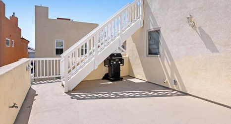 Others 2 Seaside Getaway