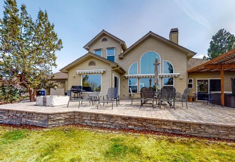 其他 Spacious dog-friendly home with hot tub, fireplace & resort pools, golf, tennis