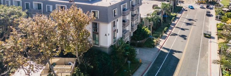 기타 Beachfront Escape with Private Balcony and Pool - Stunning Coastal Retreat