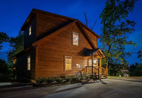 其他 Charming Retreat with Hot Tub and Game Room - Cozy Escape in the Valley