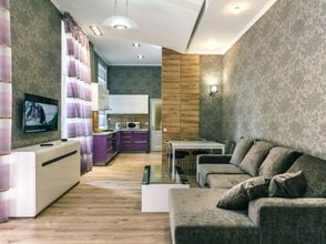 Others 4 One Bedroom. 6 Zankovetskoi St. Near a Khreschatyk