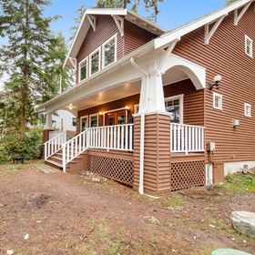 Hotel Exterior 1 Port Townsend Perfection, Anderson Lake State Park Hotels